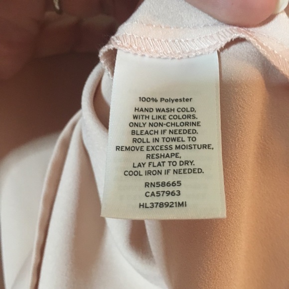 Chelsea28 Off Shoulder Ruffle Top Size Medium - Picture 5 of 6